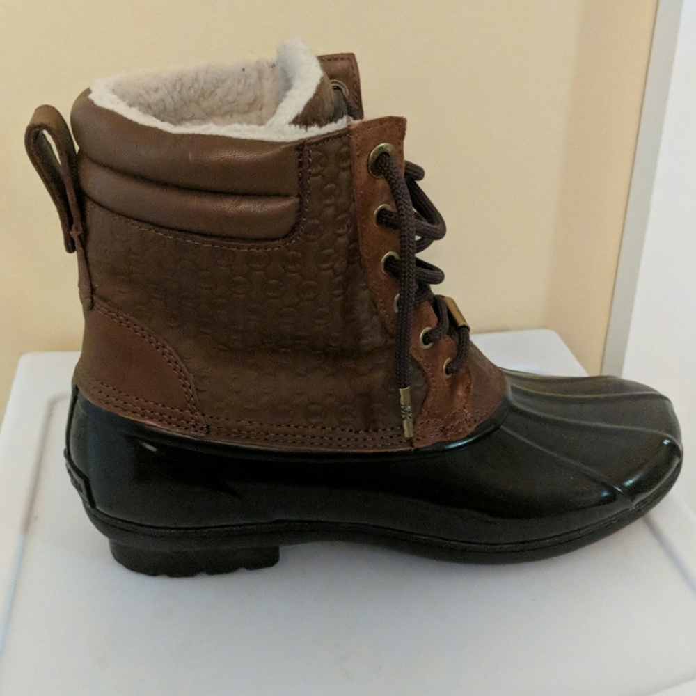 Michael Kors bootie/duck boots